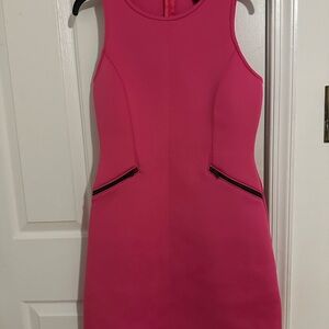 Elegant Pink Sleeveless Dress